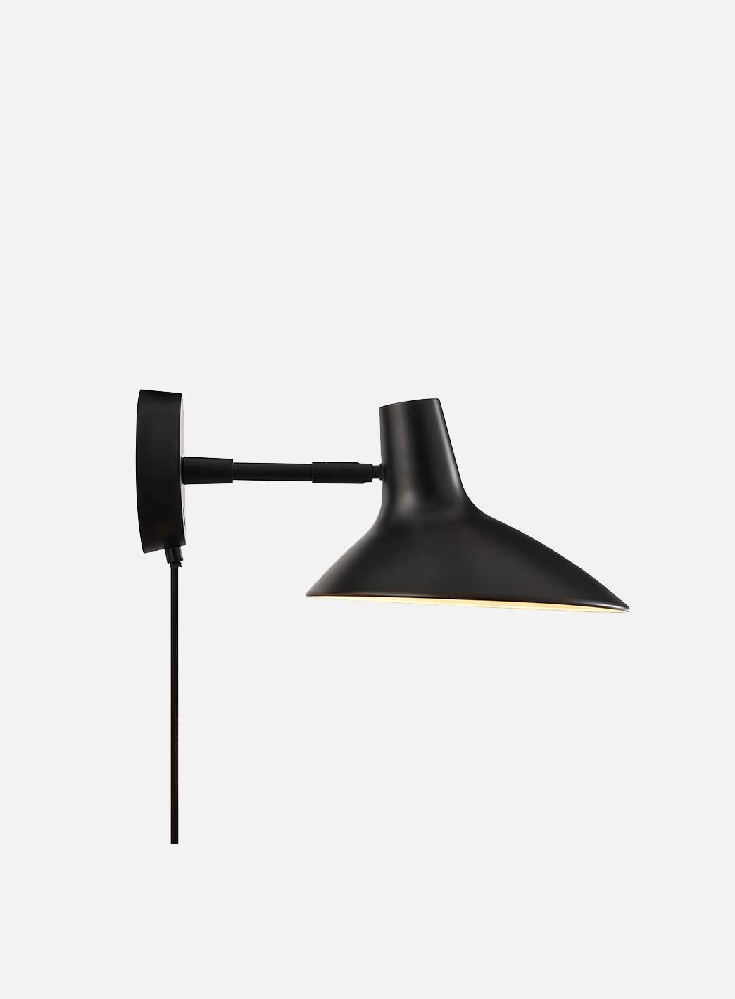 0195ab68d7582ef18b8c614ed3318cca618a545c_Darci_vegglampe_kort_Nordlux_4.jpg