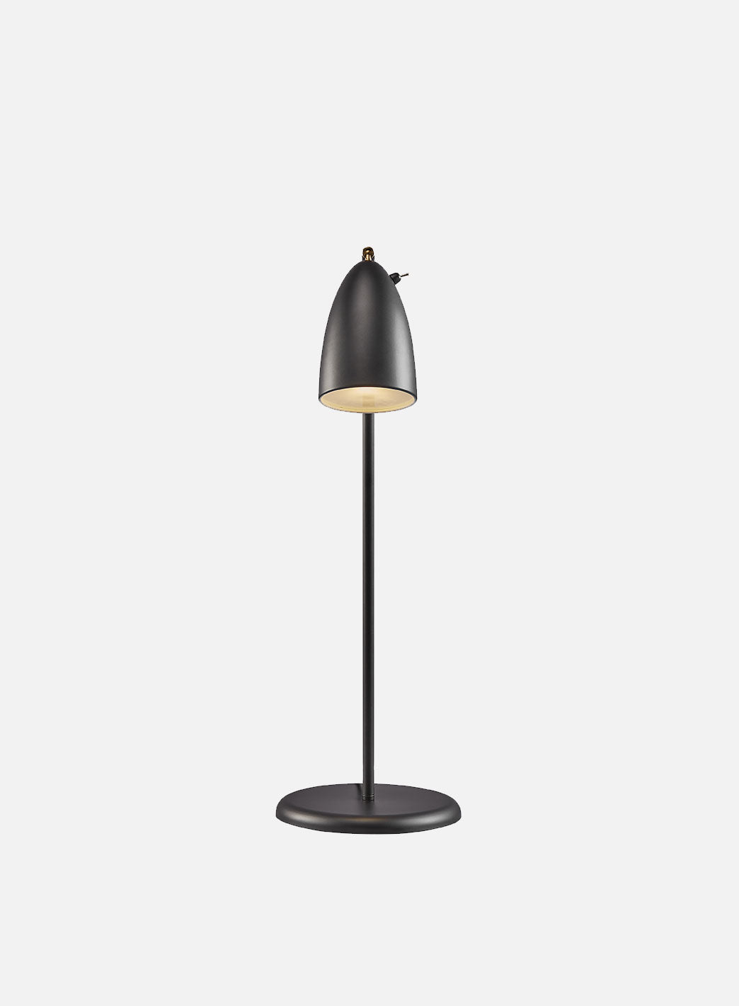 1ca55bca8df9a5777e3c69e03cdca4398eba916e_nexus_bordlampe_sort4.jpg