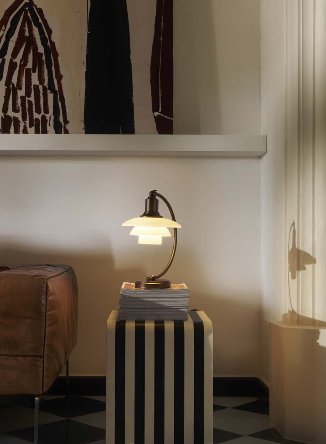 2e0fc6798cacd0490e8e997d1a2c5d6d116a1b53_PH_2_2_Luna_bordlampe_LP_4.jpg