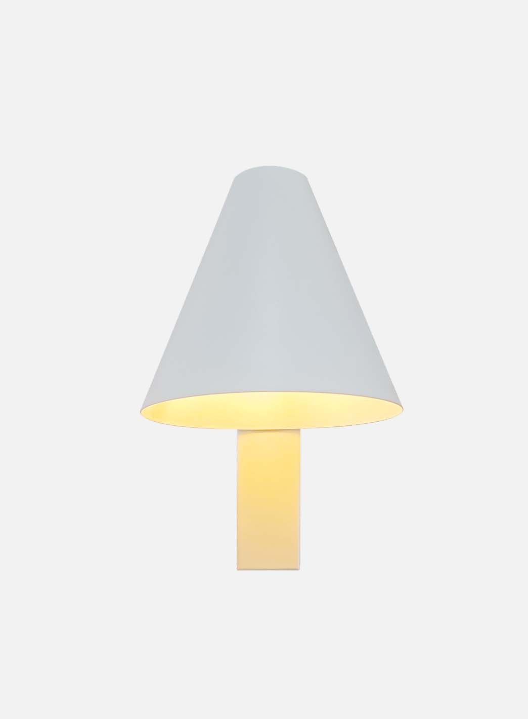 3076180d205681fd8731f4e2650536ea5222b3cd_Wilmer_vegglampe_hvit_Nordlux__1.jpg
