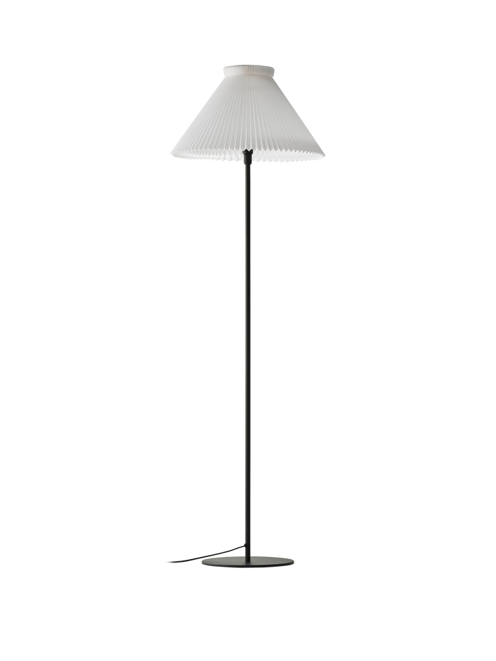 LK334 gulvlampe m/skjerm