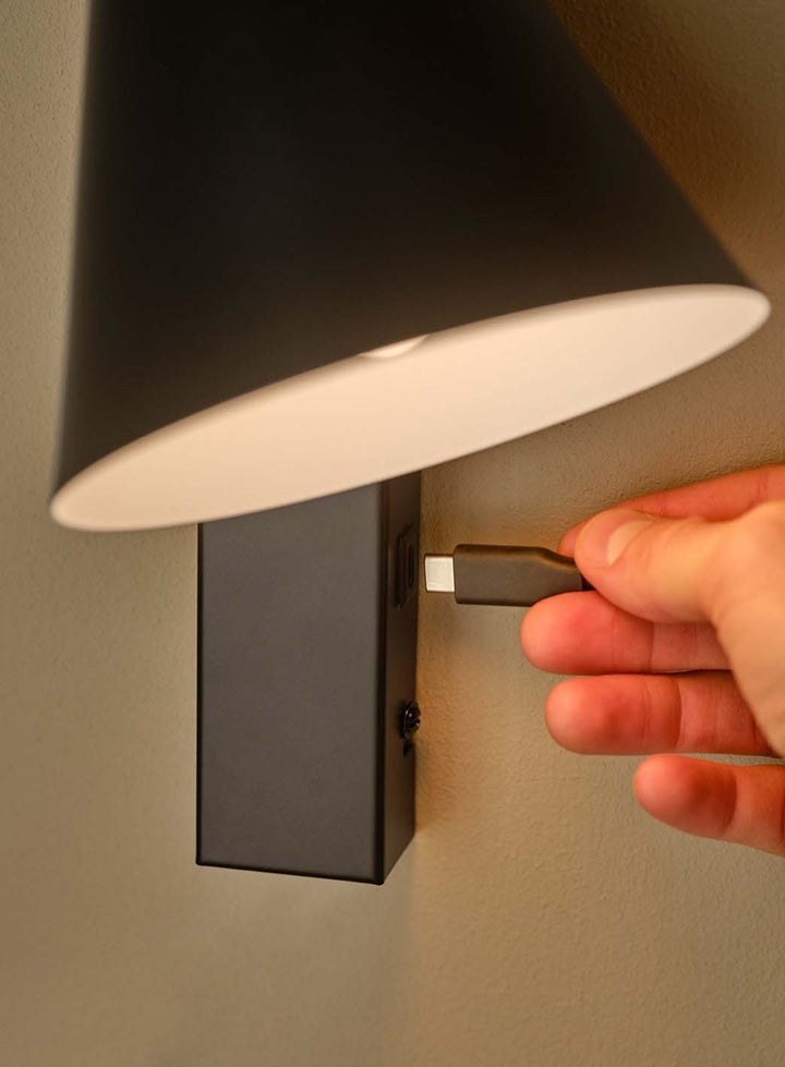 38dcef574006a5d12abfd5ddacfb9ee52c9e57c8_Wilmer_vegglampe_sort_Nordlux_5_1.jpg