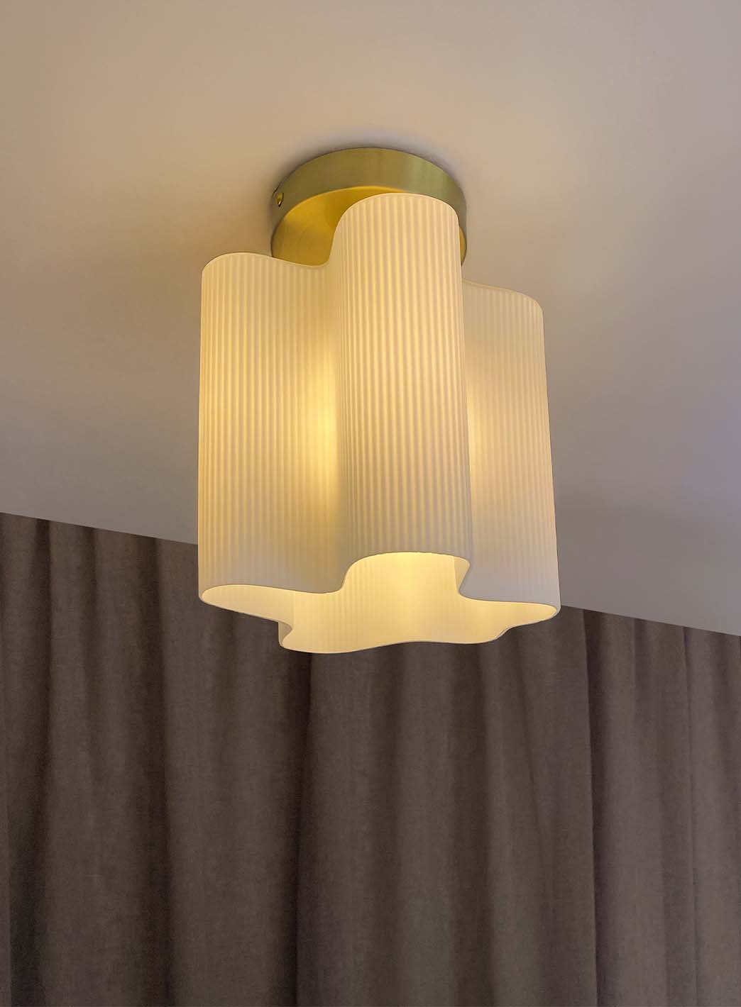 454d14cb65adf8c6d6de0ab00889934043ee45e2_wave_opal_plafond_hoved.jpg