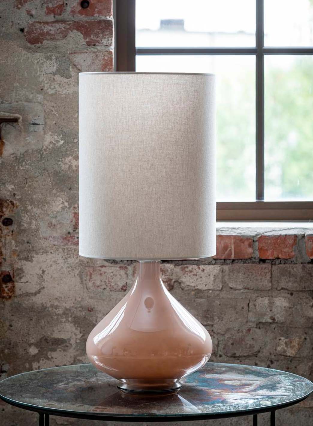6023856086c9627059b630cca272f4c4479f4c03_Flavia_mini_bordlampe_milano_tostada_2_1.jpg