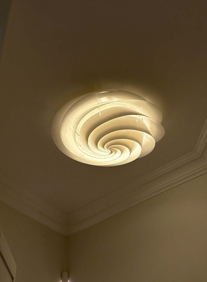7277fe8d384415bdc3042a0b64de54c1cb9e2cc5_swirl_2.jpg