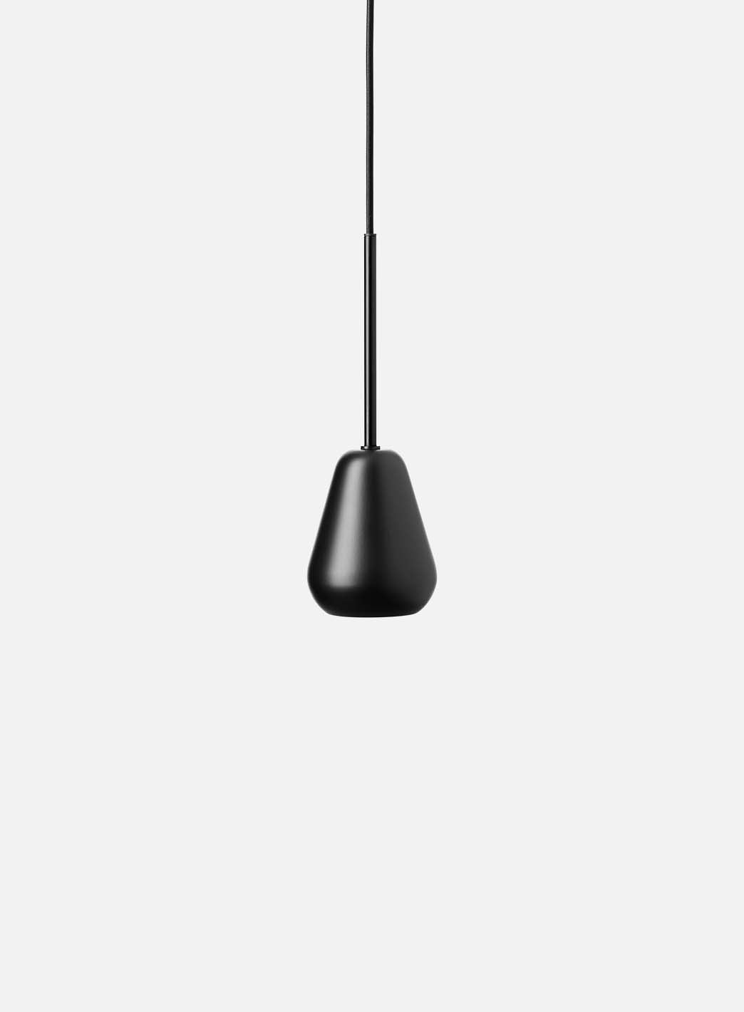 7e66e56a549fe7f05a70be75c35a08747a7f5b2b_Anoli_spot_pendant_black_2_1.jpg