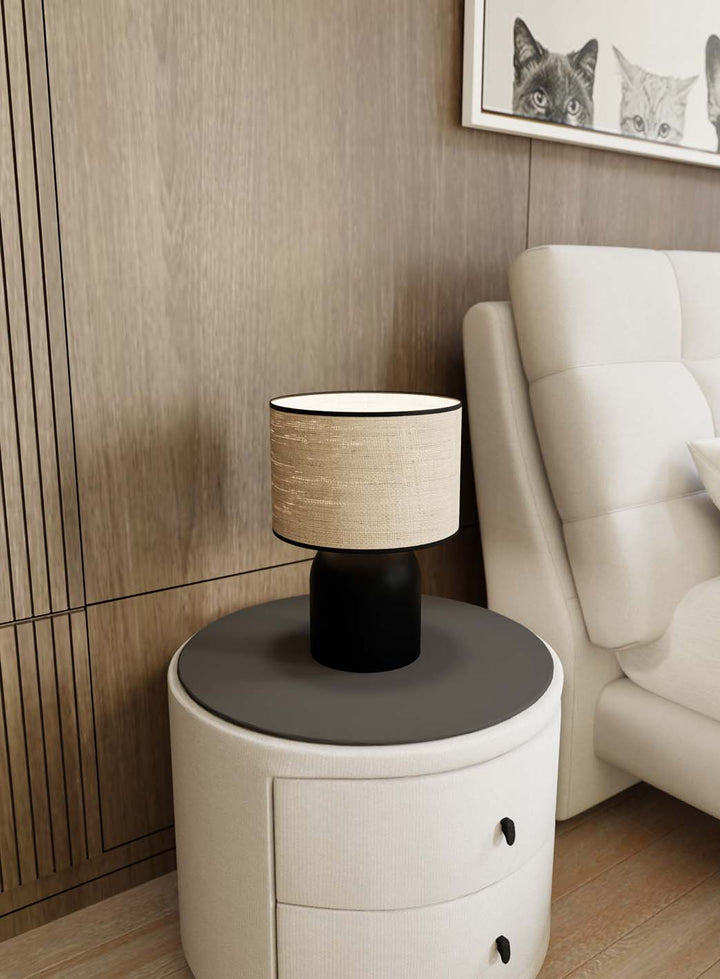 81505af8dca1440c1c5a6d1d94116f383c05aa18_Aspen_bordlampe_Emibig_3_1.jpg