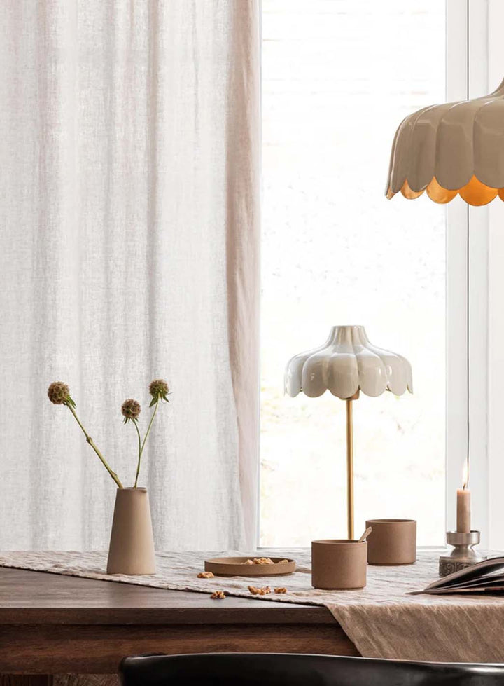 82482ade7ec74f863ef047d9e6d700f0244b8da1_Wells_bordlampe_8_4.jpg