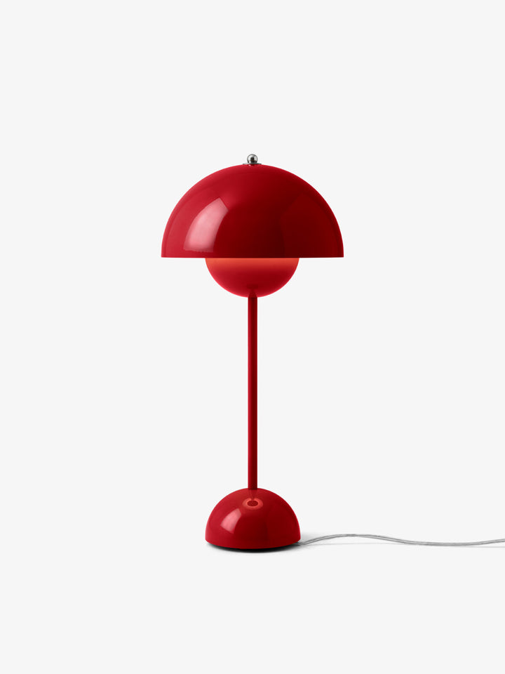 Flowerpot VP3 bordlampe