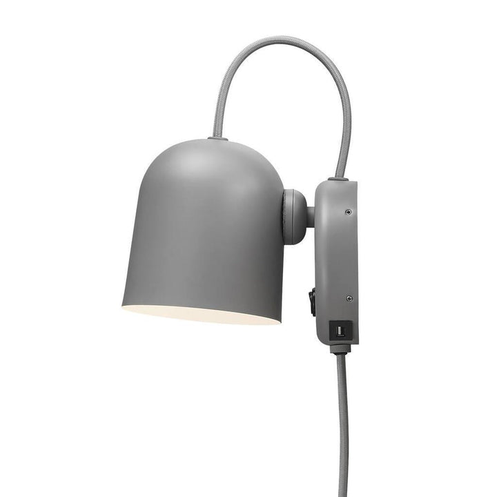 Angle-vegglampe-med-USB-Gra-Vegglamper-DFTP-2120601010-5.jpg
