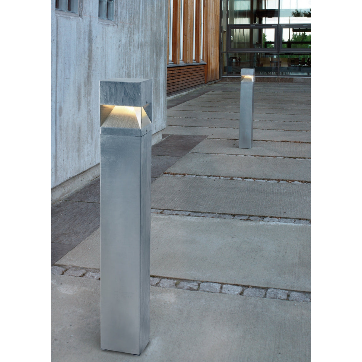 Arvika-891-pullert-127W-LED-89-cm-Utebelysning-pullert-Norlys-3110090-3.png