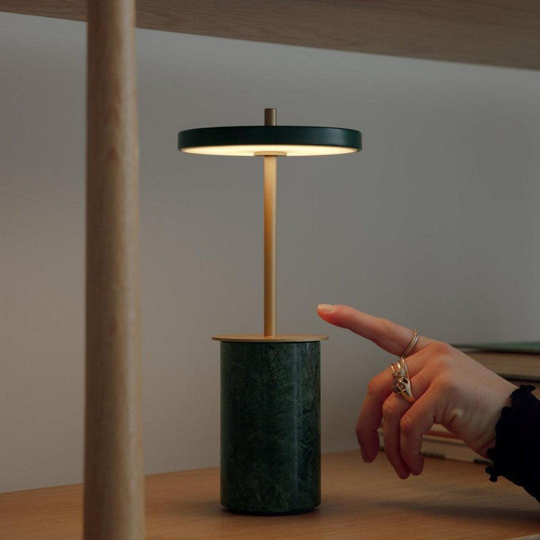 Asteria-Move-Mini-bordlampe-Bordlamper-Umage-2570-8.jpg
