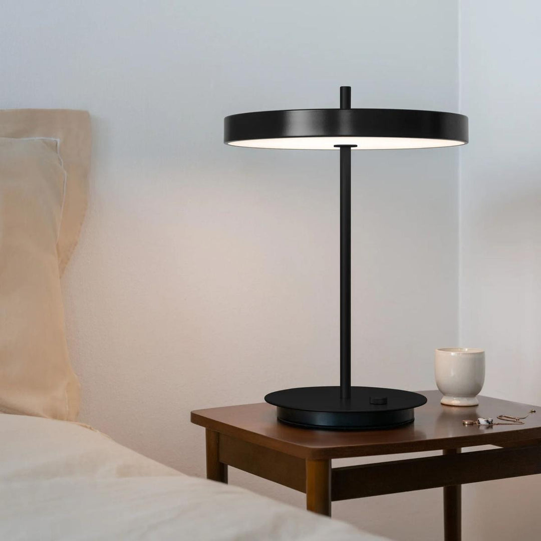 Asteria-bordlampe-Bordlamper-Umage-2305-1.jpg