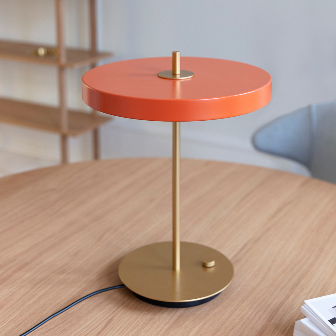 Asteria-bordlampe-Bordlamper-Umage-2305-20_9fd5cab0.png