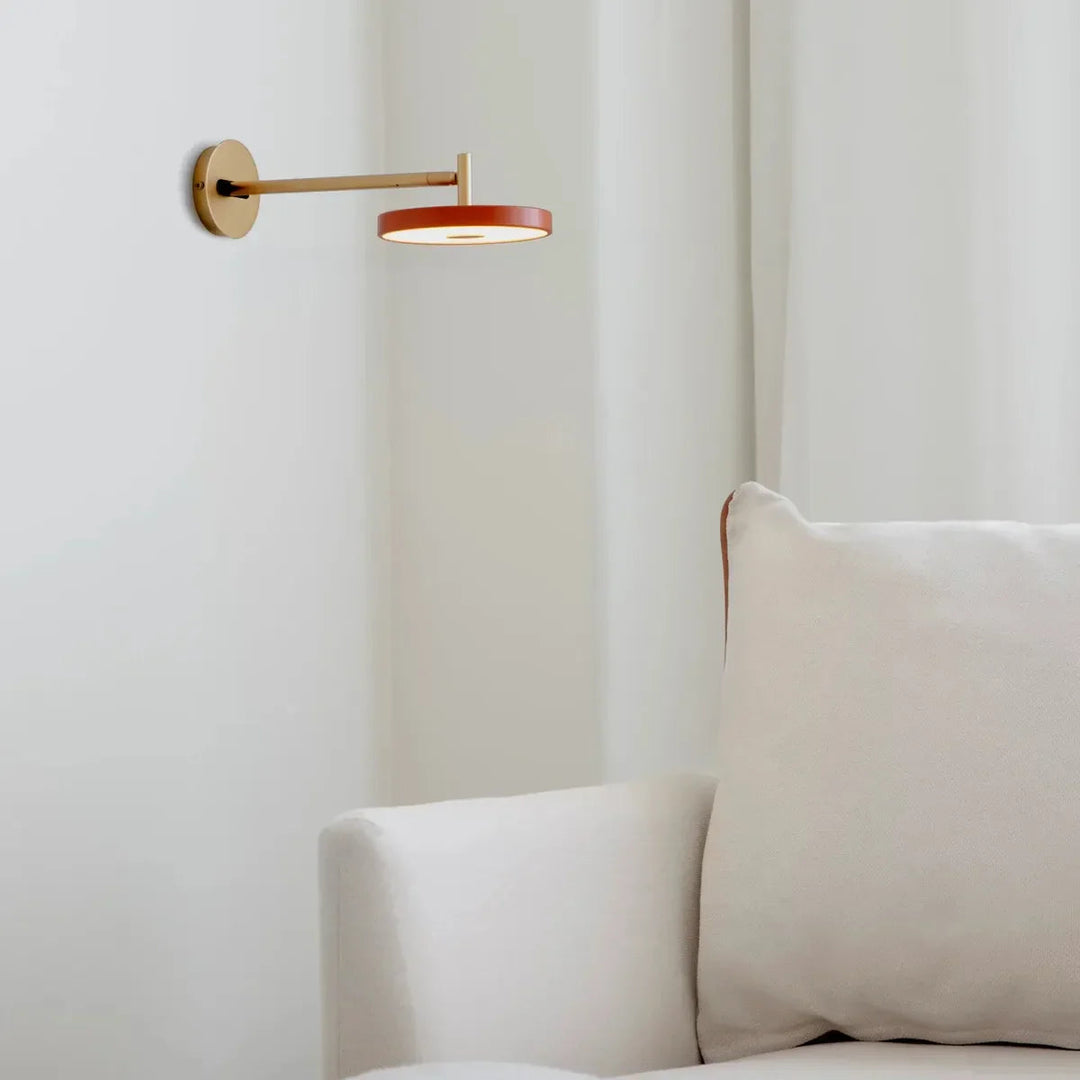Asteria-vegglampe-lang-til-skjult-anlegg-Vegglamper-Umage-2281C4264-18.webp