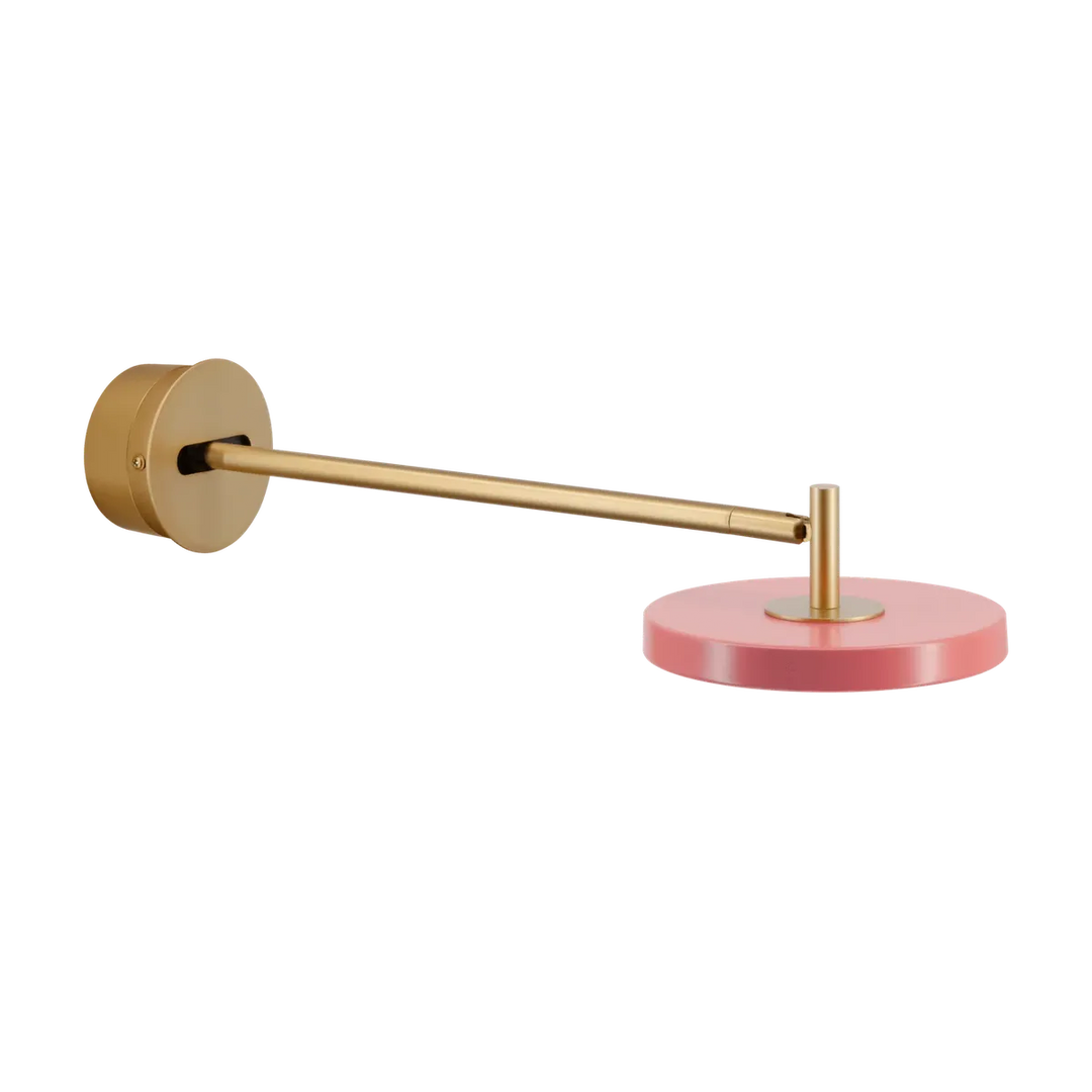 Asteria-vegglampe-lang-til-skjult-anlegg-Vegglamper-Umage-2285C4264-5.webp