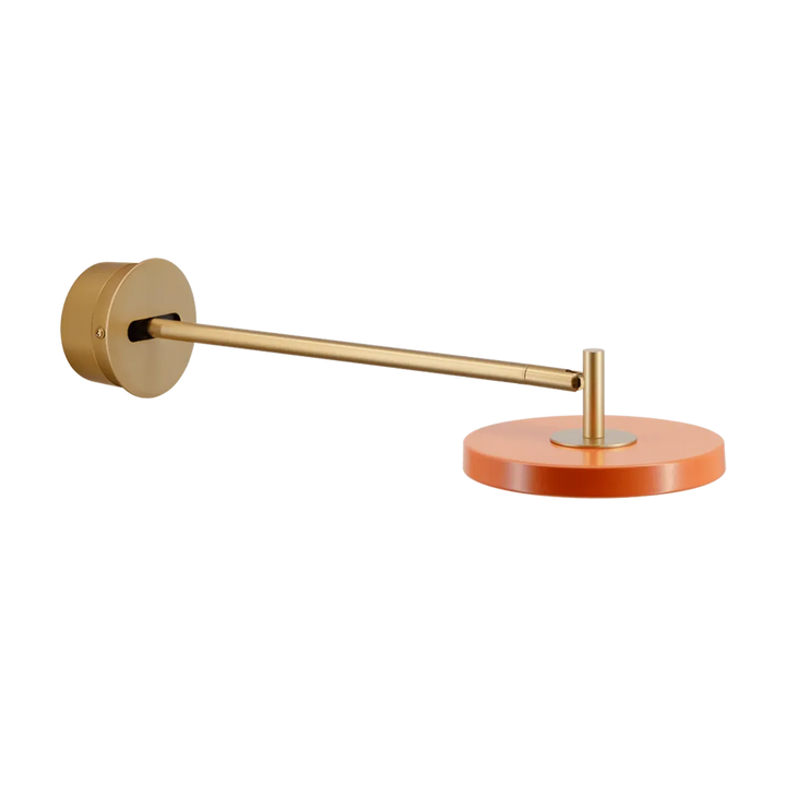 Asteria-vegglampe-lang-til-skjult-anlegg-Vegglamper-Umage-2286C4264-6.webp
