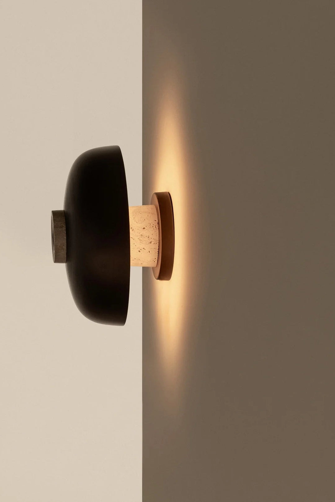 Reverse vegglampe travertin - med ledning og dimmer