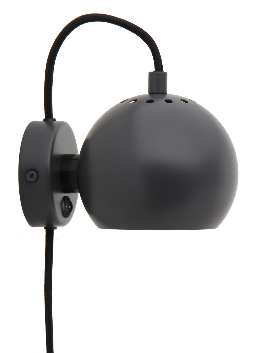 Ball-vegglampe-O12-cm-Vegglamper-Frandsen-123397-10.jpg