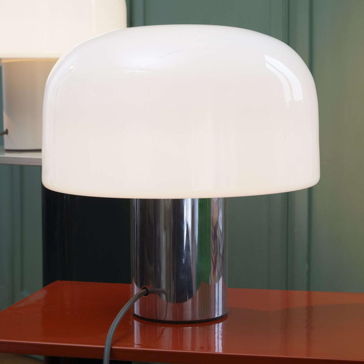 Bellhop-Glass-T-bordlampe-Bordlamper-Flos-Fls_F1074064-8.jpg