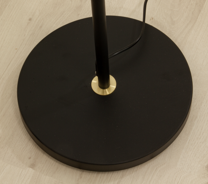 Bow-gulvlampe-m3-lampehoder-Gulvlamper-Aneta-Lighting-69803-01-10.png