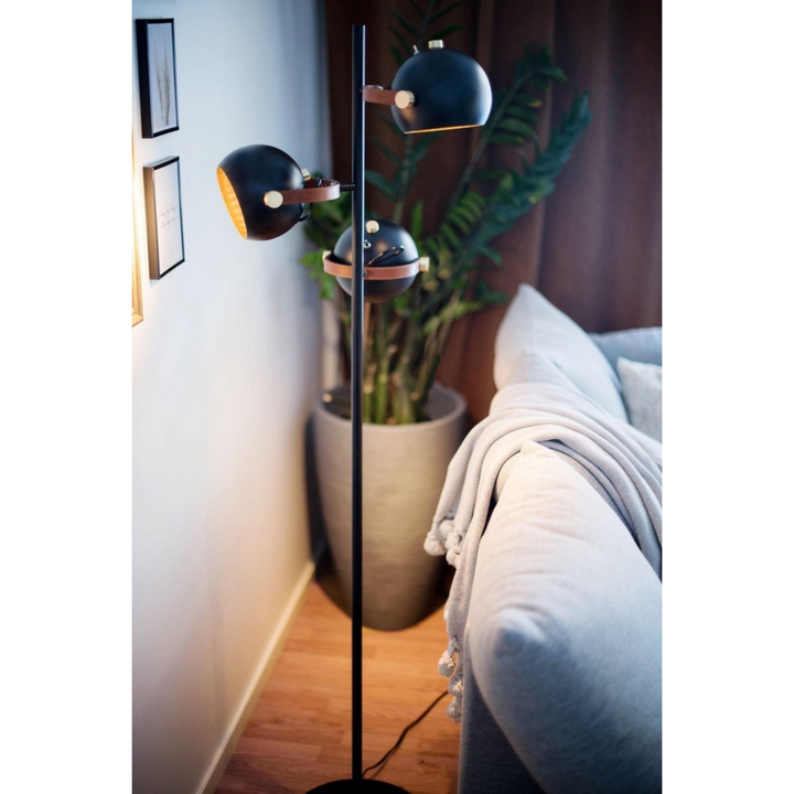 Bow-gulvlampe-m3-lampehoder-Gulvlamper-Aneta-Lighting-69803-01-4.png
