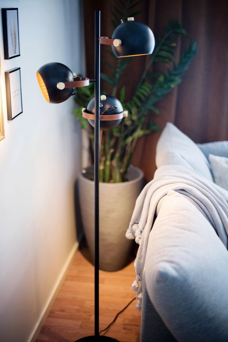 Bow-gulvlampe-m3-lampehoder-Gulvlamper-Aneta-Lighting-69803-01-9.jpg