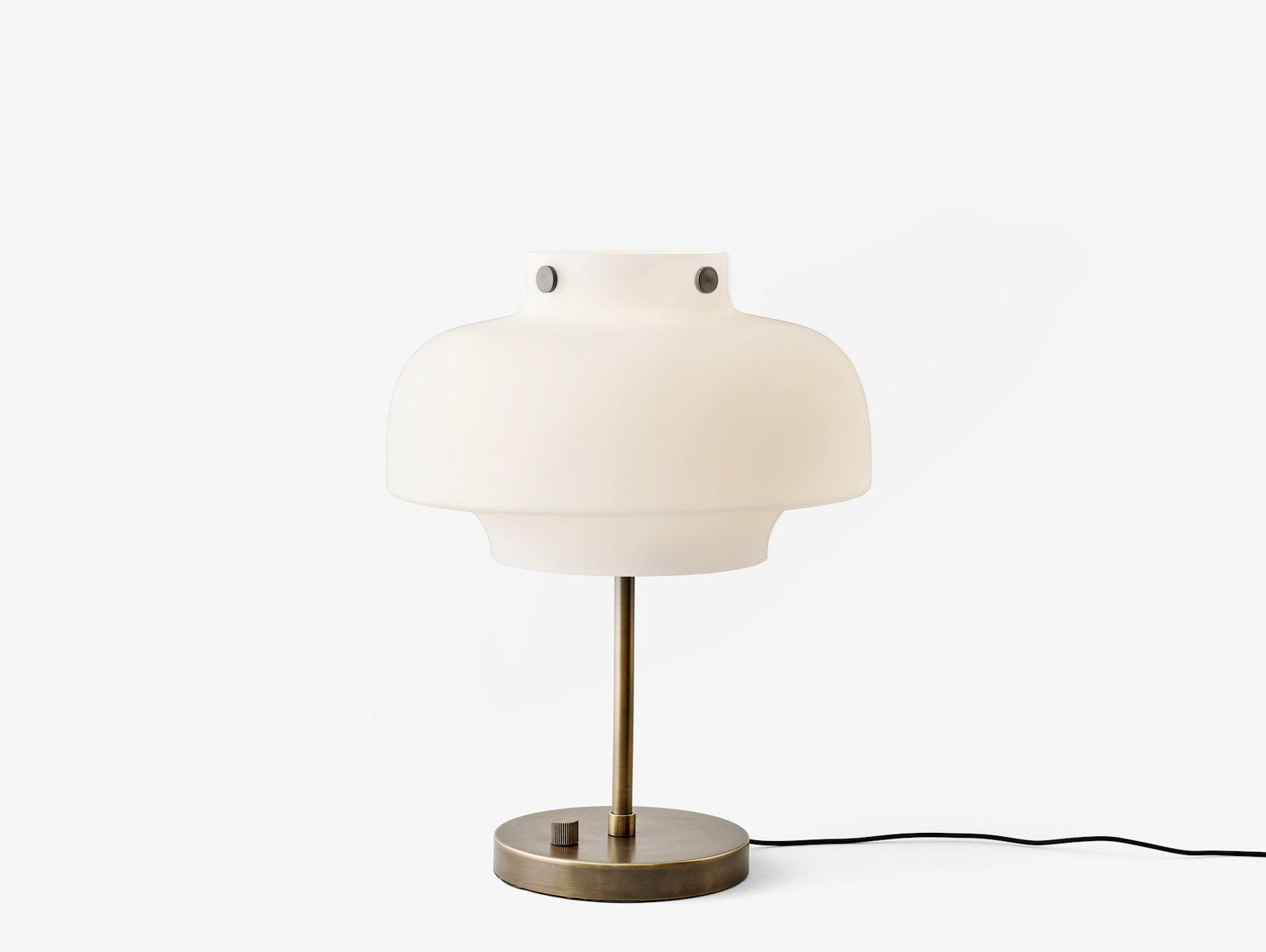 Copenhagen-bordlampe-SC13-Bordlamper-Tradition-133146A359-5.png