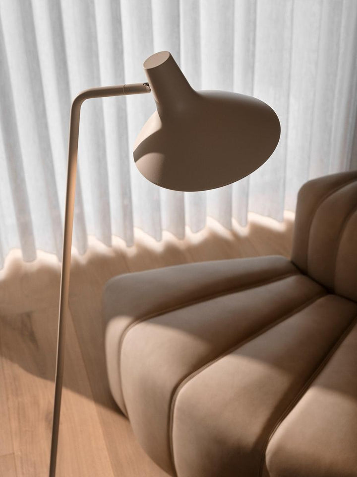 Darci-gulvlampe-Svart-Gulvlamper-DFTP-2120584003-9.jpg