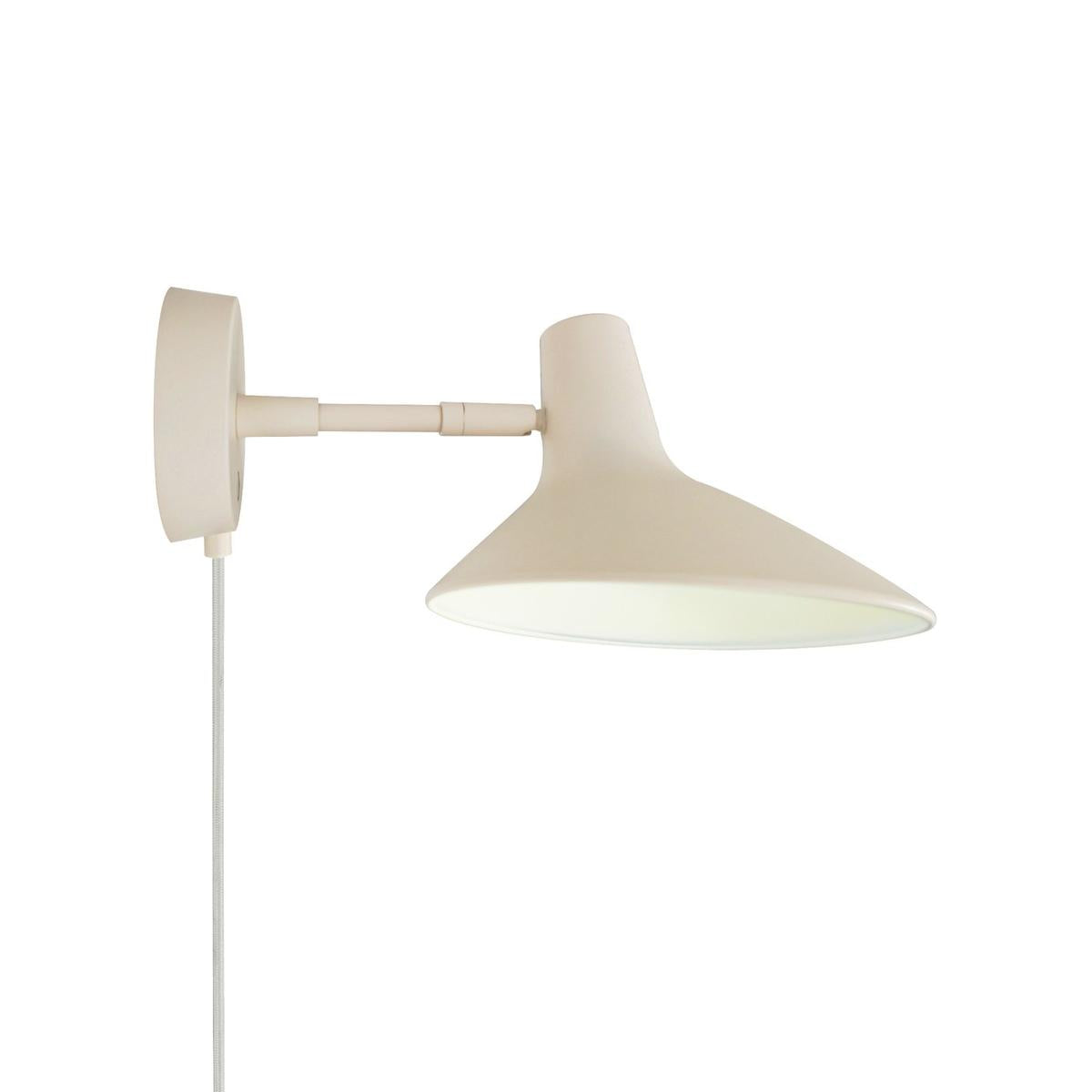 Darci-short-vegglampe-Vegglamper-DFTP-2320221008-6.jpg