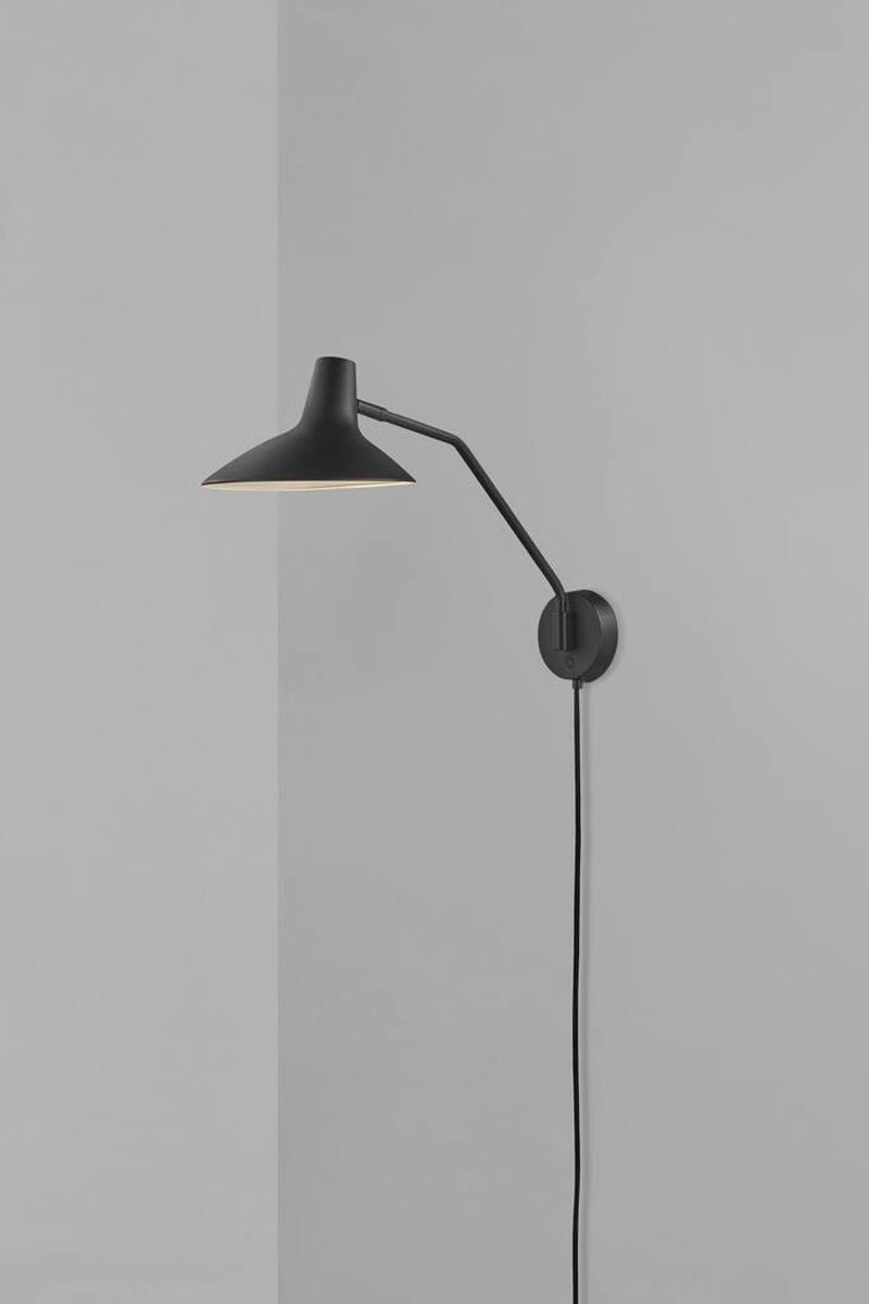 Darci-vegglampe-Svart-Vegglamper-DFTP-2120551008-7.jpg