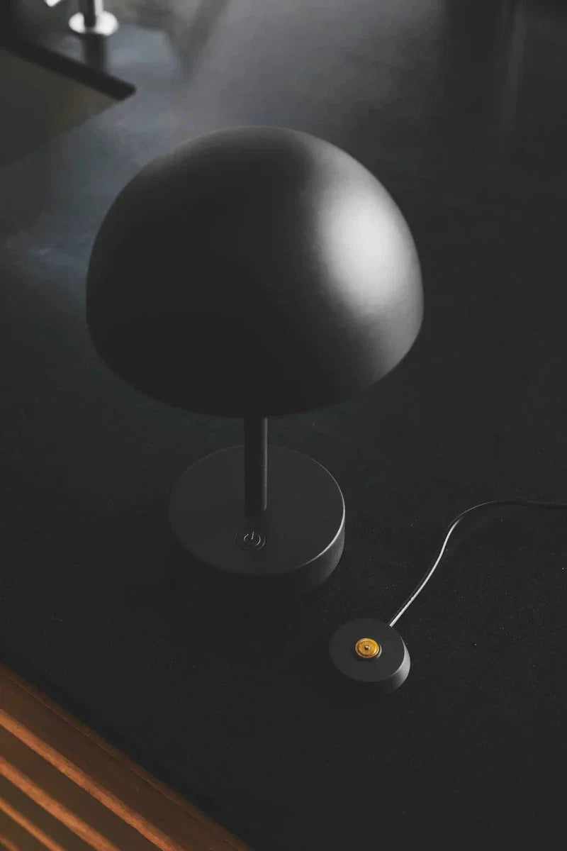 Ellen-To-Go-oppladbar-bordlampe-IP44-Bordlamper-Nordlux-2418015003-12_6add6f64.webp