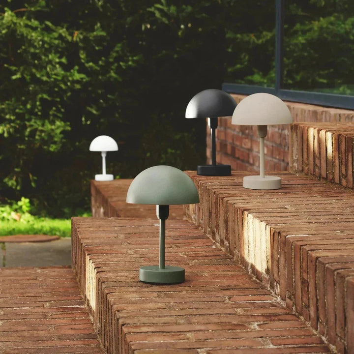 Ellen-To-Go-oppladbar-bordlampe-IP44-Bordlamper-Nordlux-2418015003-9_dcedcc81.webp