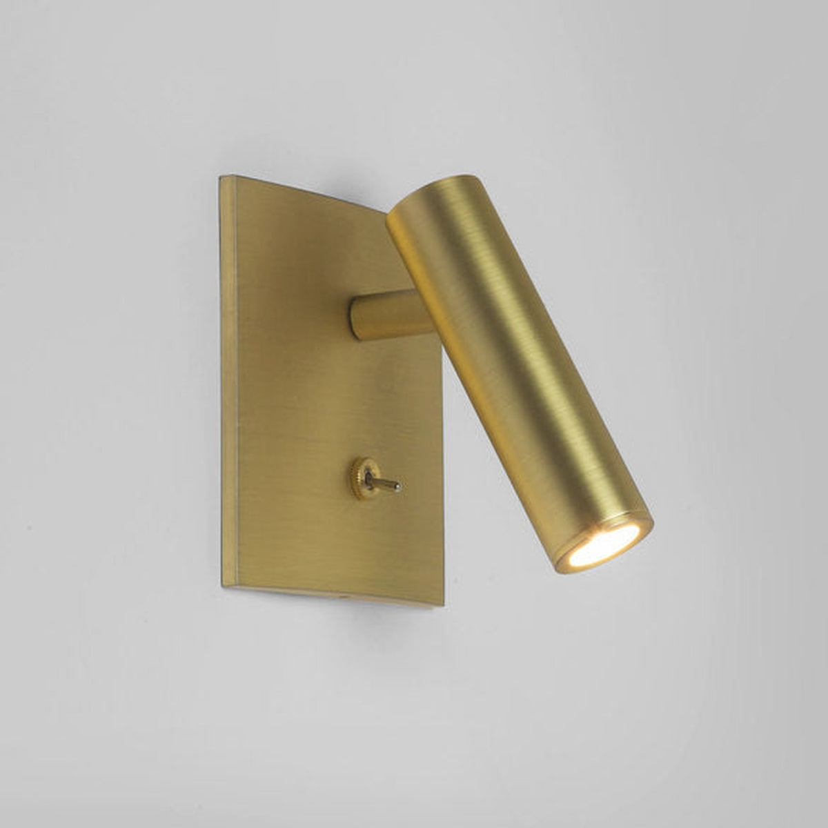 Enna-Square-vegglampe-Vegglamper-Astro-Lighting-Asg_1058085-2.jpg