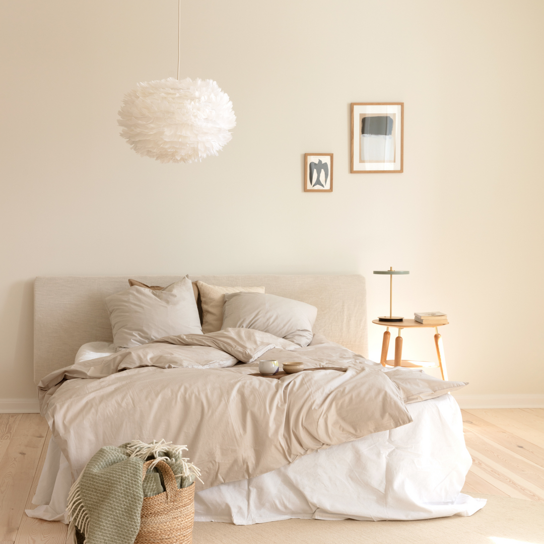 Eos-medium-lampeskjerm-Takpendler-Umage-2010-6.png