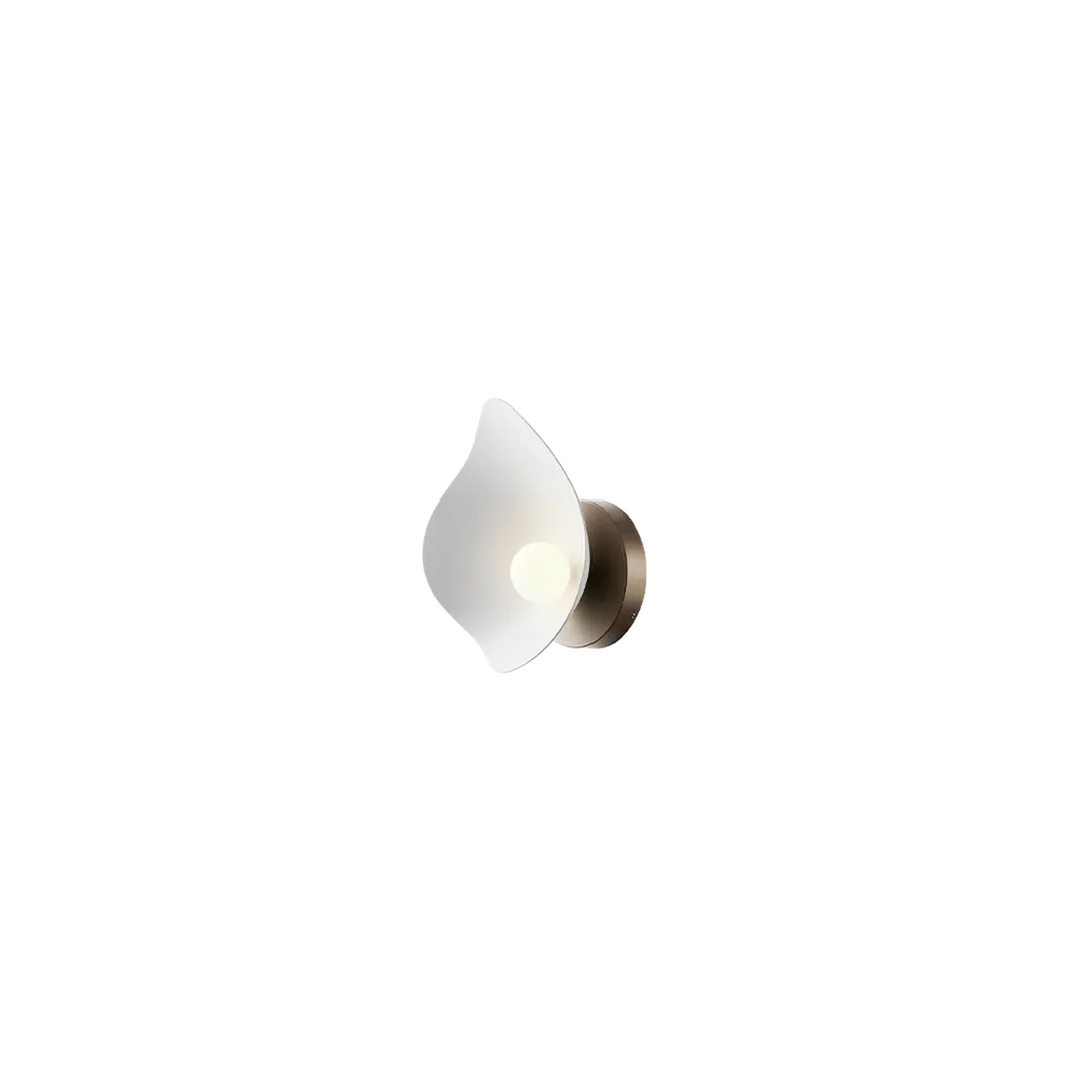 Florii-vegglampe-Vegglamper-Nuura-Nua_2125001-2.webp