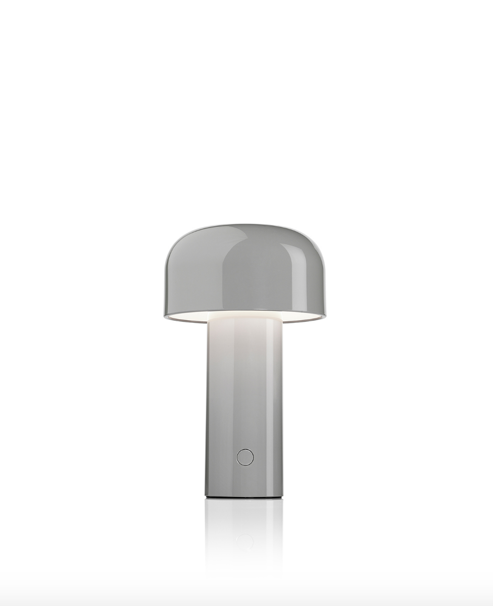 Flos-Bellhop-oppladbar-bordlampe-Bordlamper-Flos-Fls_F1060031-10.png