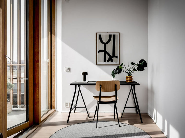 Flos-Bellhop-oppladbar-bordlampe-Bordlamper-Flos-Fls_F1060031-7.jpg