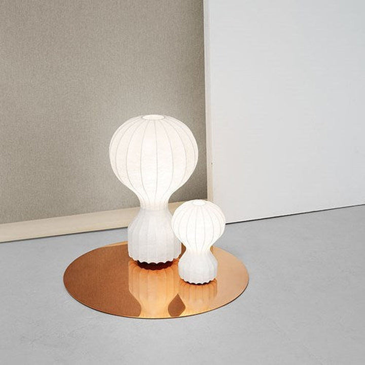 Flos-Gatto-Piccolo-bordlampe-Bordlamper-Flos-Fls_F2701009-6.jpg