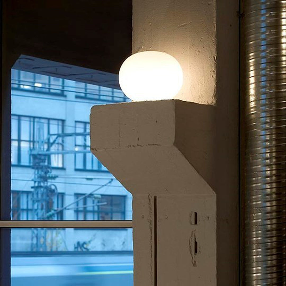 Flos-Glo-Ball-Basic-1-bordlampe-33cm-med-dimmer-Bordlamper-Flos-Fls_F3021000-8.jpg