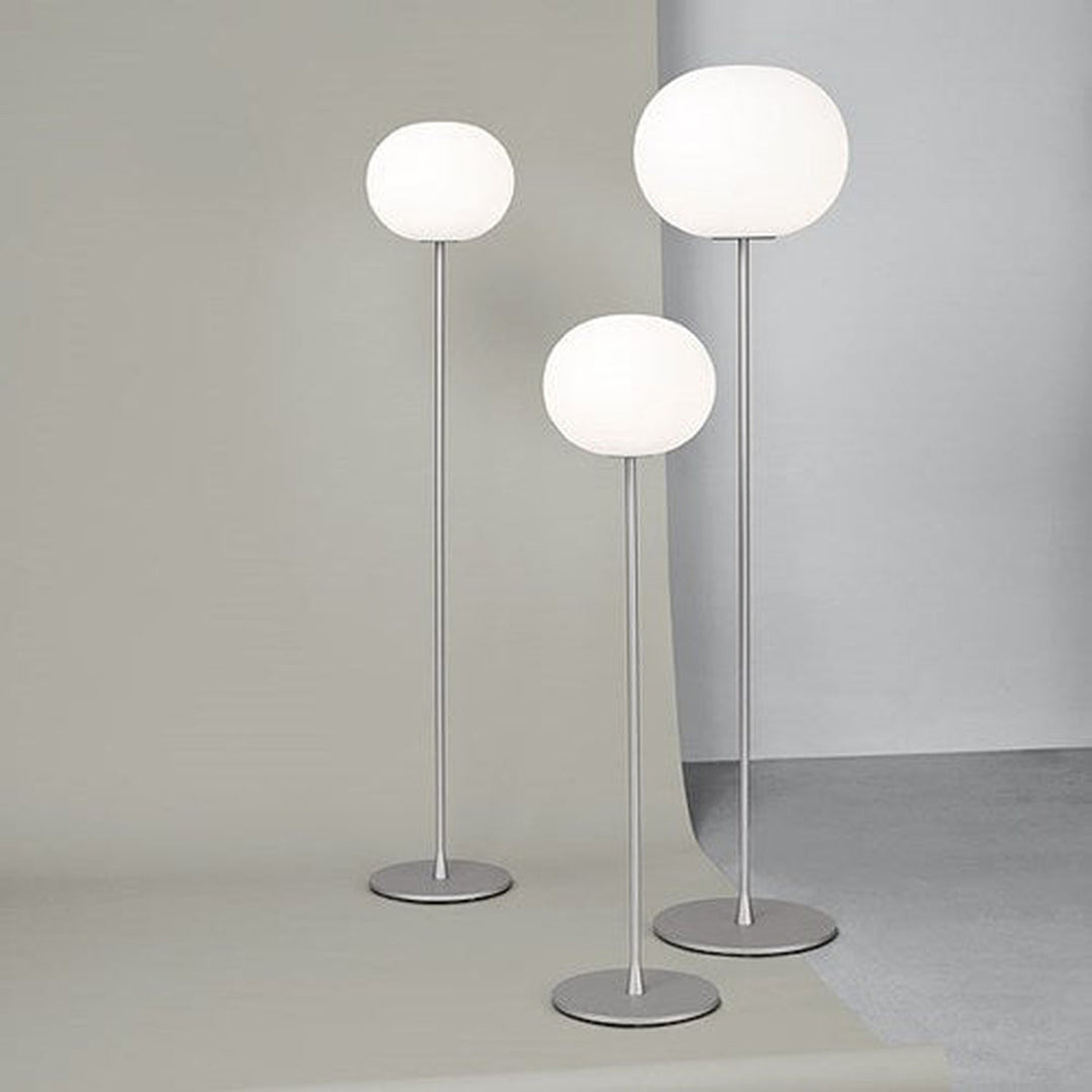 Flos-Glo-Ball-F3-gulvlampe-Gulvlamper-Flos-Fls_F3030031-4.jpg