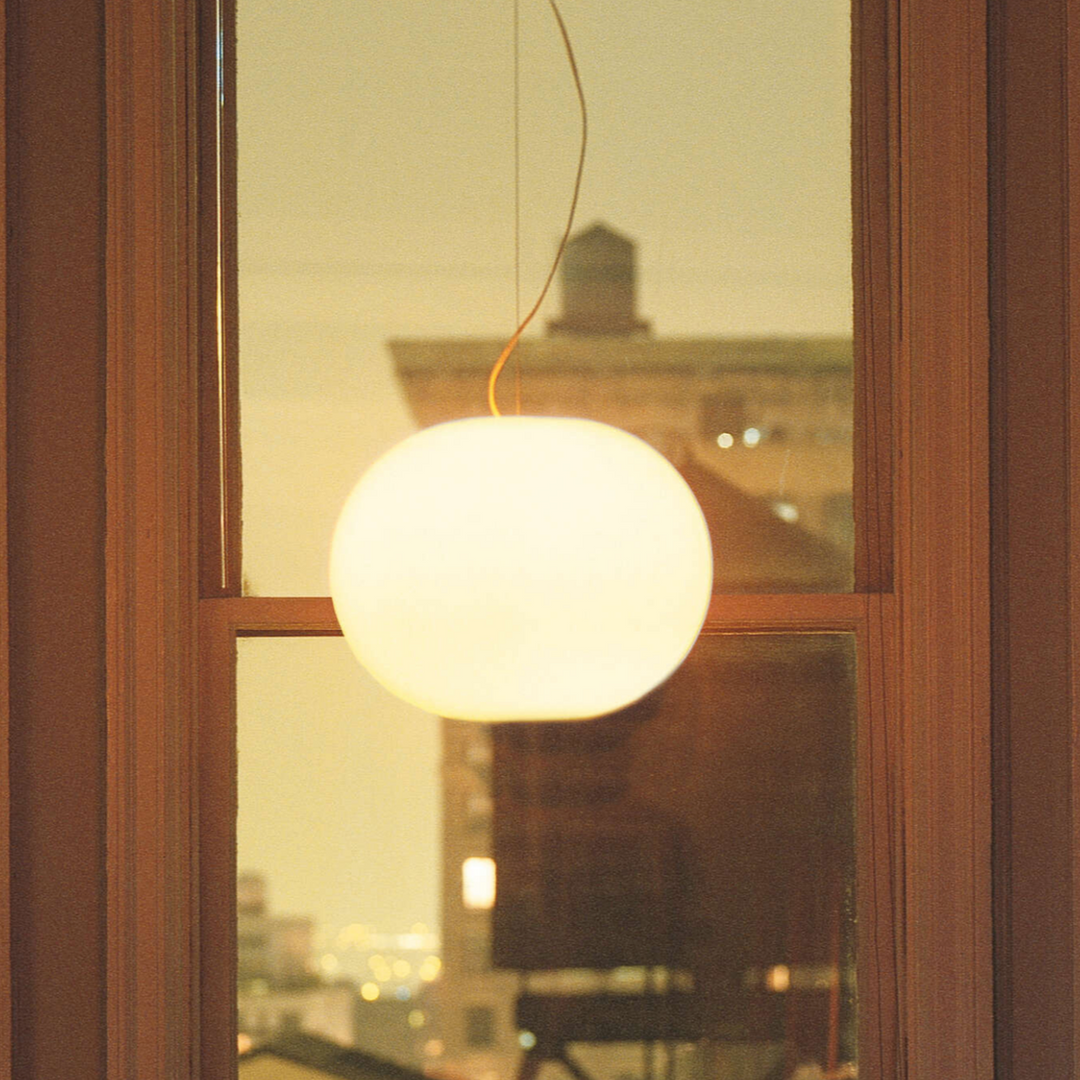 Flos-Glo-Ball-S1-taklampe-33cm-Takpendler-Flos-Fls_F3005061-2.png