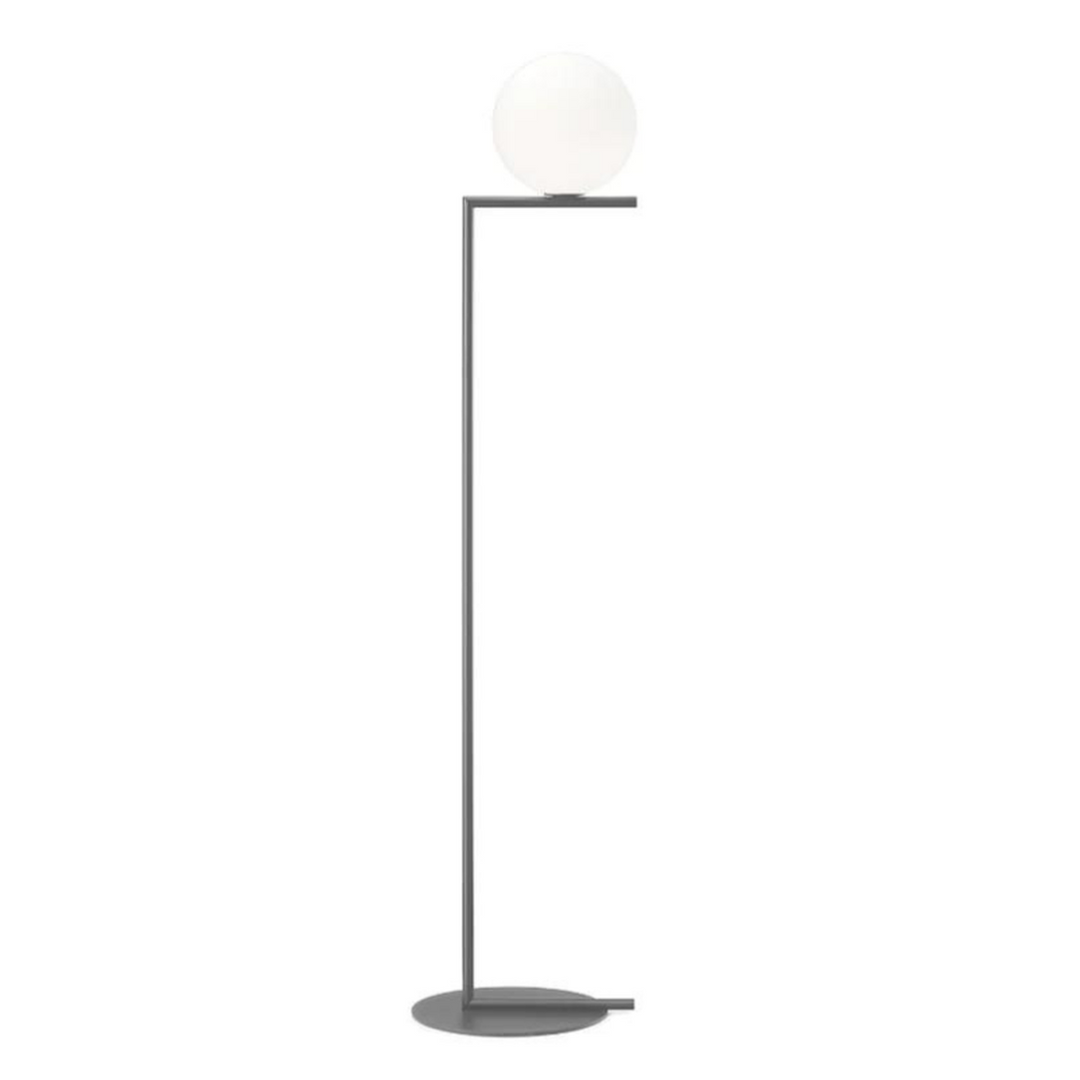 Flos-IC-F1-gulvlampe-Gulvlamper-Flos-Fls_F3173030-17.png
