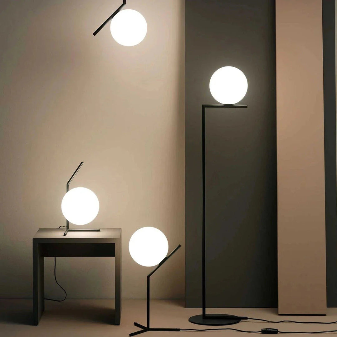 Flos-IC-T1-bordlampe-hoy-Bordlamper-Flos-Fls_F3170030-3.webp