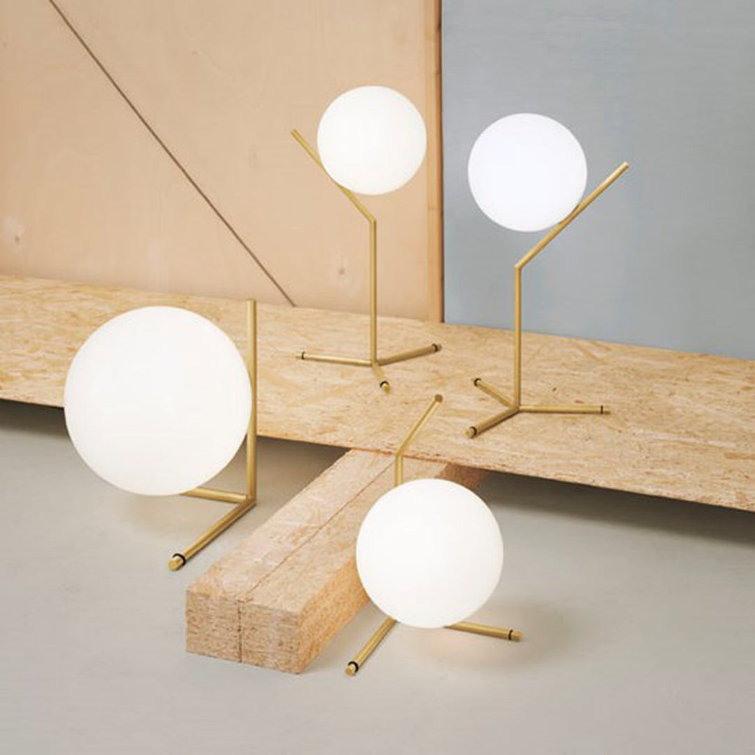 Flos-IC-T1-bordlampe-hoy-Bordlamper-Flos-Fls_F3170030-8.jpg