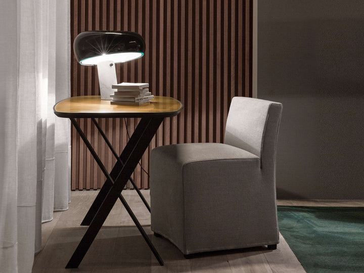 Flos-Snoopy-bordlampe-Bordlamper-Flos-Fls_F6380039-13.jpg