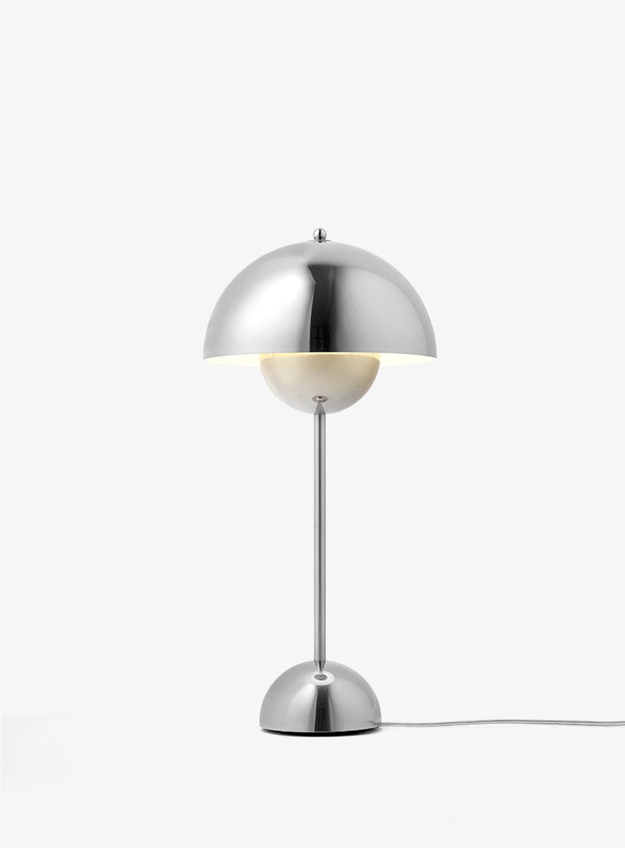 Flowerpot-VP3-bordlampe-Bordlamper-Tradition-133084A274-3.jpg