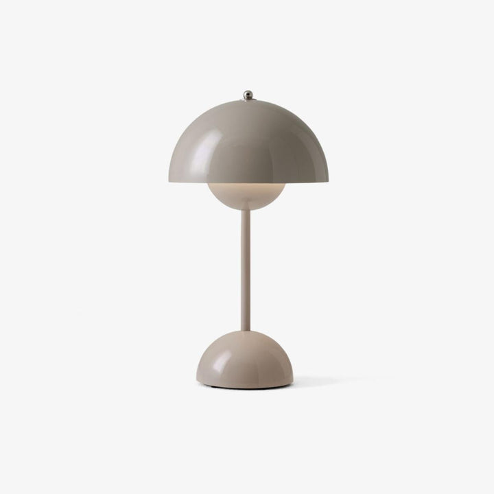 Flowerpot VP9 bærbar bordlampe