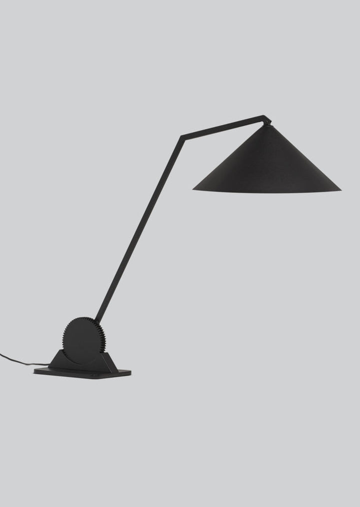 Gear-bordlampe-Gulvlamper-Northern-NOn_411-2.jpg