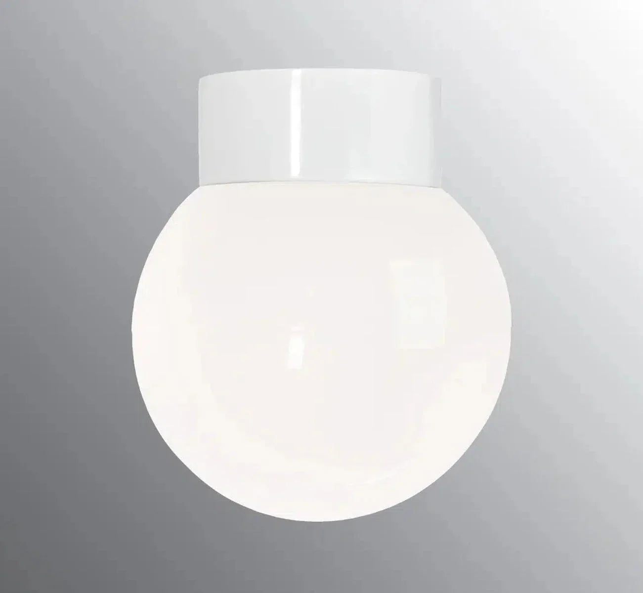 Ifo-Classic-Glob-15-cm-taklampe-IP20-Hvit-Blank-Opal-glass-Taklamper-Ifo-Electric-6012-540-10-1.webp